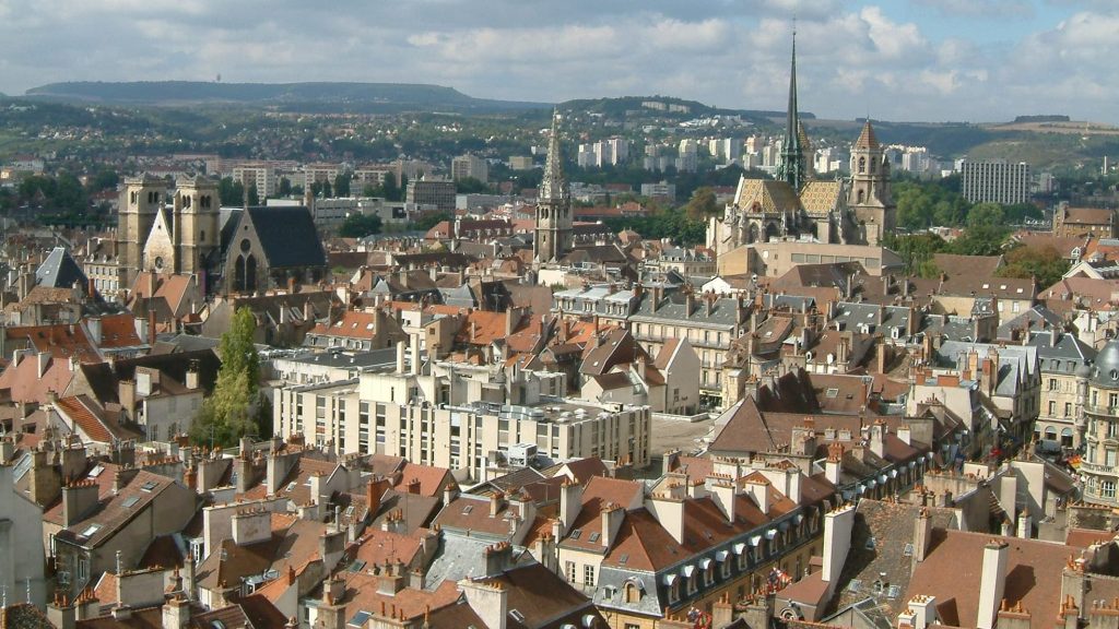 Dijon : légère baisse des prix de l’immobilier à 3.036 euros du m² en décembre, tandis que les loyers continuent d’augmenter.